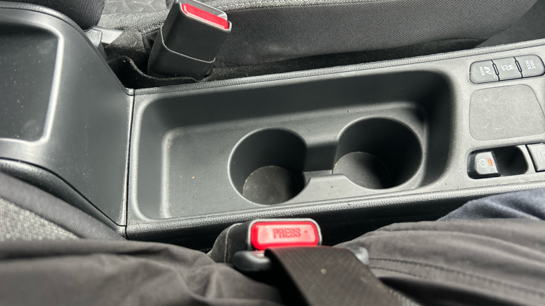 Toyota Yaris Cross 1.5 Hybrid Design 5dr CVT Hybrid Estate